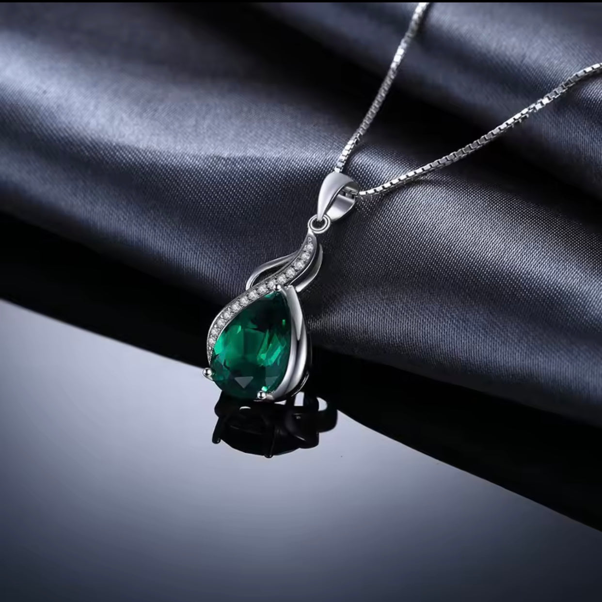 "Royal Emerald" Pear-Cut Pendant – 925 Sterling Silver